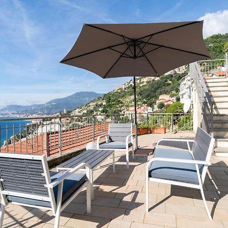 ヴェンティミーリアCasa Grimaldi - Terrace & Sea Viewアパートメント エクステリア 写真