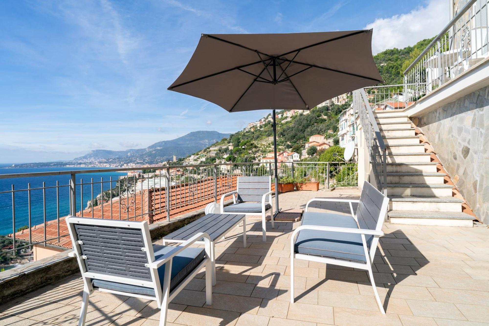 ヴェンティミーリアCasa Grimaldi - Terrace & Sea Viewアパートメント エクステリア 写真