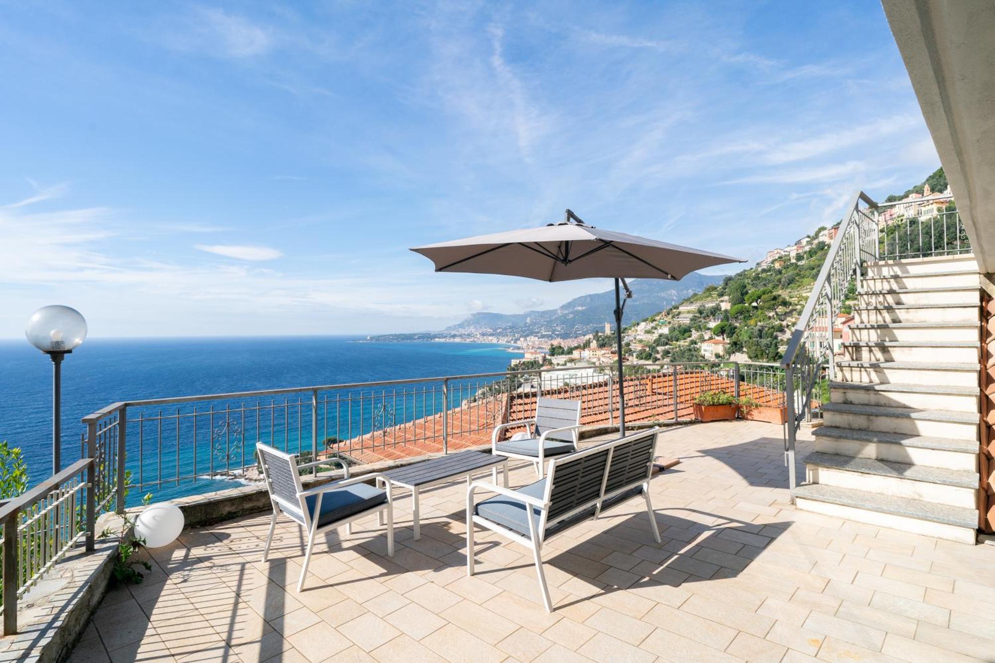ヴェンティミーリアCasa Grimaldi - Terrace & Sea Viewアパートメント エクステリア 写真